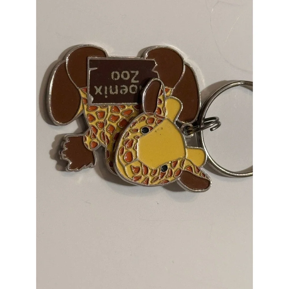 Phoenix AZ Zoo Giraffe Keychain Key Ring‎ Moving Body